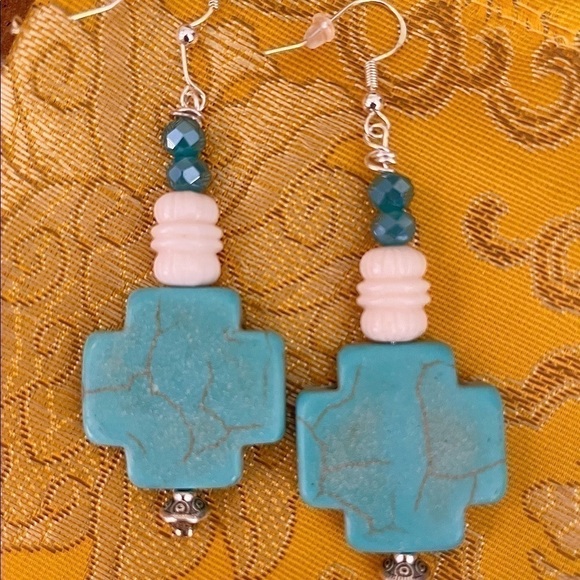 𝅺STERLING Silver Earrings Howlite Boho Cross Hand-Carved Crystals - Picture 3 of 5